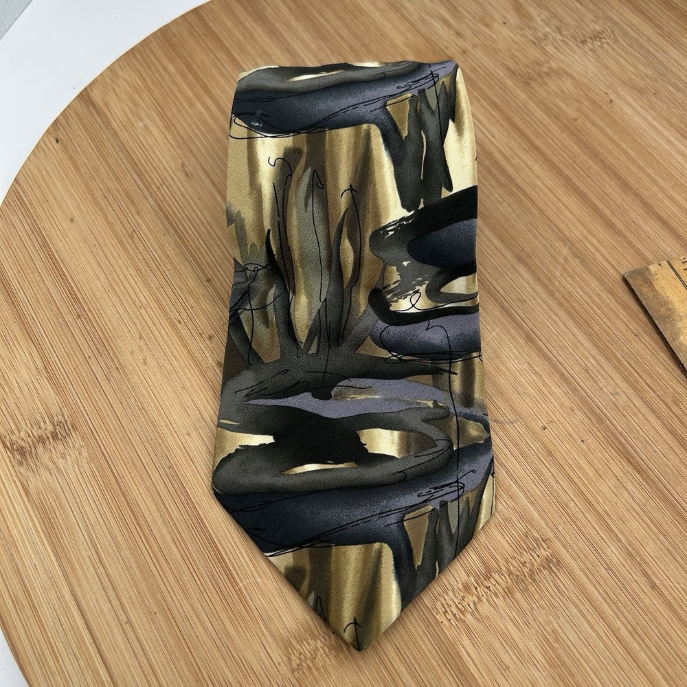 J. Garcia 100% Silk Neck Tie Paris in the Rain 1996‎ Collection 15 59"